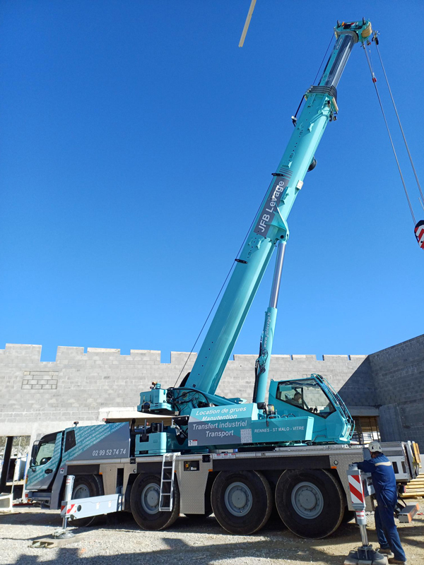 grue-grove-GMK4080L-chantier-construction-levage-rennes-JFB-Levage