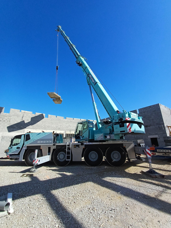 grue-grove-GMK4080L-chantier-levage-rennes-JFB-Levage