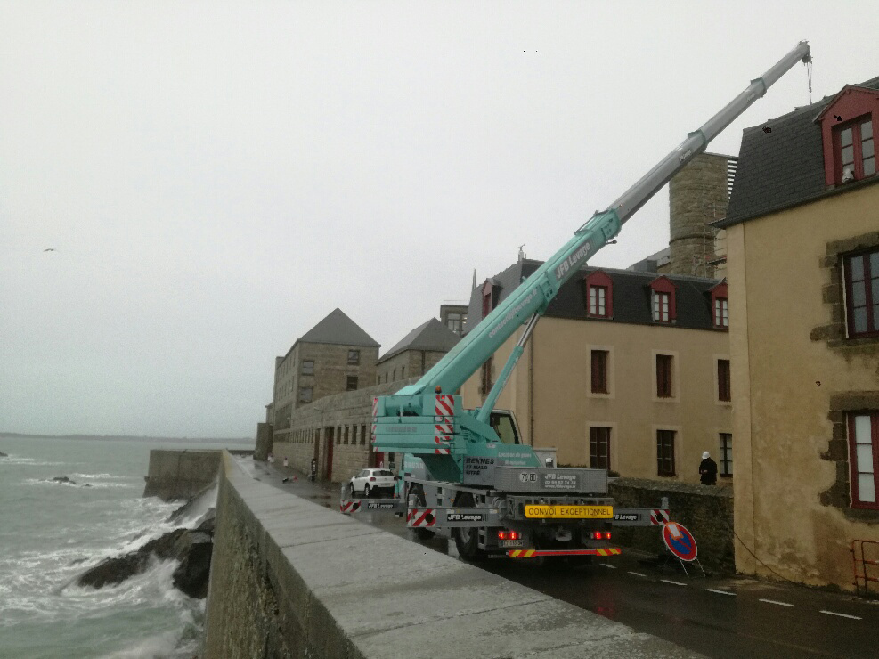 jfb-levage-saint-malo-grue-mobile